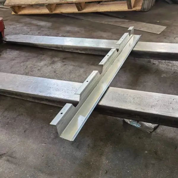 1.5mm��900�װ�Z�ʹ��� ���������֧�Ÿ���� Q235��п�ֳ� ������