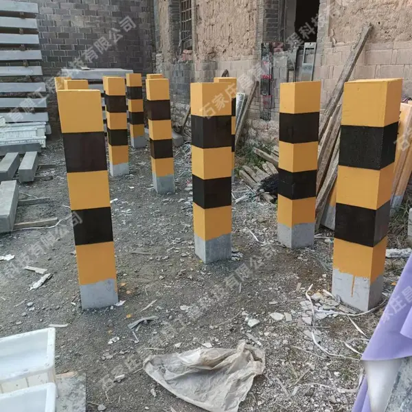 红河公路安全道口标桩水泥标志桩道口护柱混凝土防护产品里程碑-桩