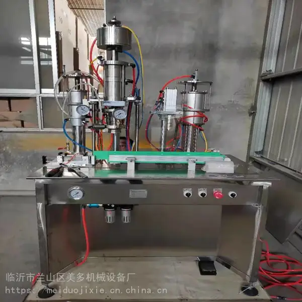 美多小型发泡胶灌装机 聚氨酯发泡剂生产设备和配方
