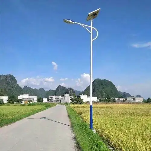 云南8米太阳能路灯多少钱