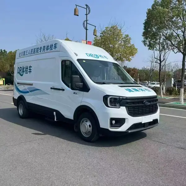 DR体检车 长轴高顶后双胎 福特全顺T8医疗车 下乡体检车
