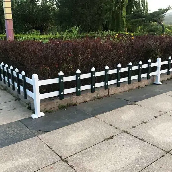 塑钢绿化小花池栏杆 花园篱笆塑料护栏 市政绿两侧装饰围栏