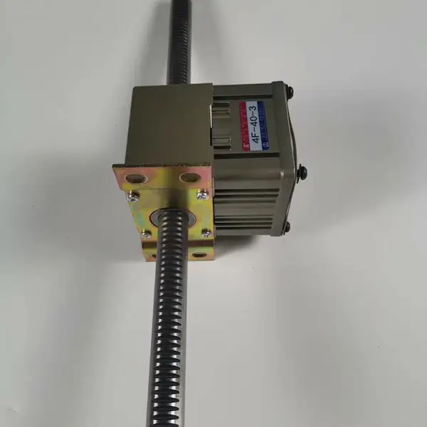 ���Ŷ������4F-30-3ֱ���͵綯��̨�嶫������