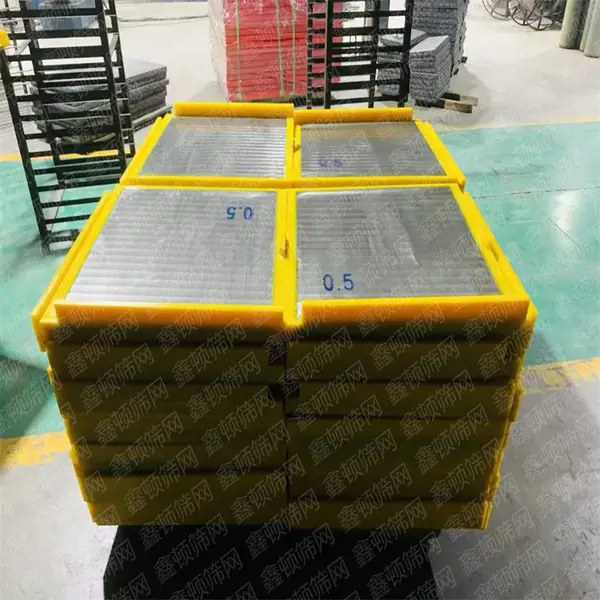 橡胶条缝筛板定制不锈钢条缝筛板鞍重配套条缝筛板振动筛设备厂