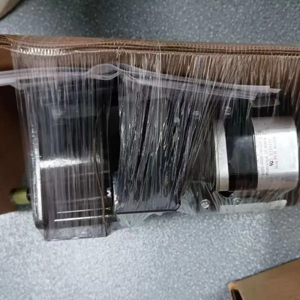 ��Ӧ���� DAYTON ��� 4Z520D
