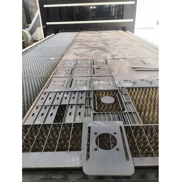 金威刻激光金属切板机 切割厚板无毛刺 自动化配套方案