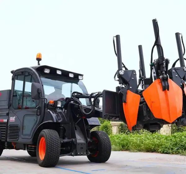 ZTY9600多功能车，农牧、园林绿化、建筑工地、市政公路作业车