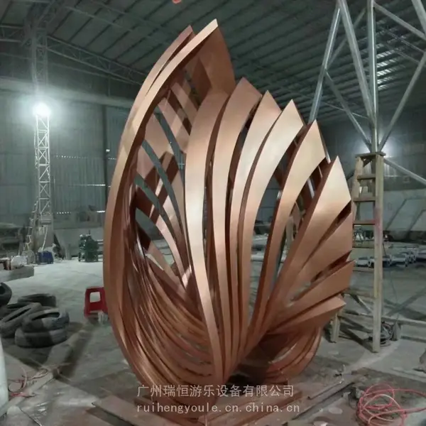 广州工厂不锈钢天使之翼雕塑定制 创意雕塑定制 水景不锈钢雕塑