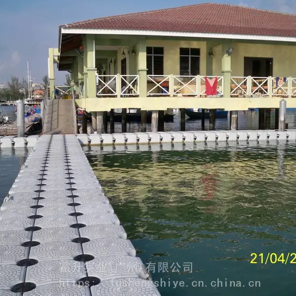 浮筒平台自产自销 大型水上公寓式酒店旅游观光度假村 高浮力R