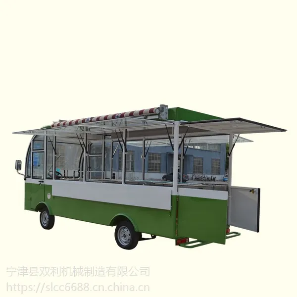 山西多功能小吃车外形靓丽吸引眼球