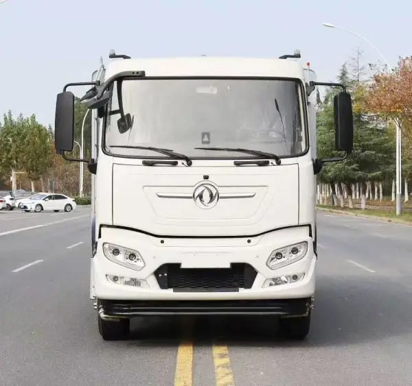 18吨级市政主力纯电洗扫车 东风天锦道路清扫设备 长续航 大容量