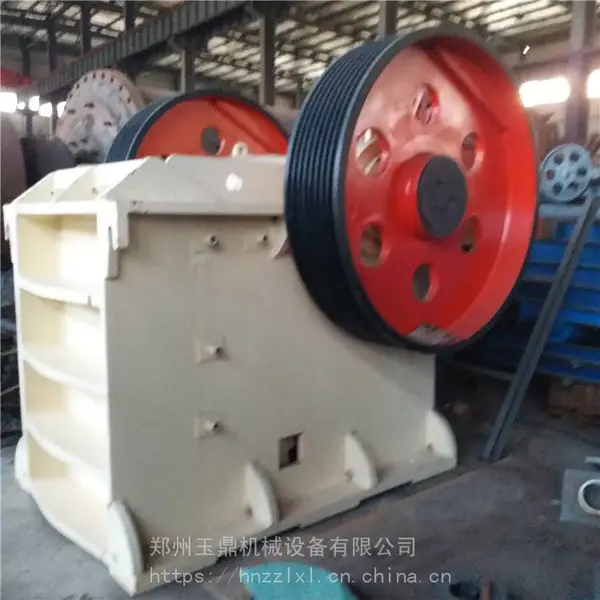 云南直供 河卵石制砂机 石料粉碎机 鄂式破碎机