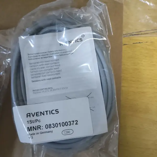 �¹����ֳ�����aventicsά�ް�ԭװ��ƷR481605623***