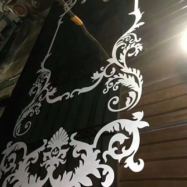 佛山鹤历不锈钢黑钛镜面蚀刻工艺304不锈钢组合电梯板
