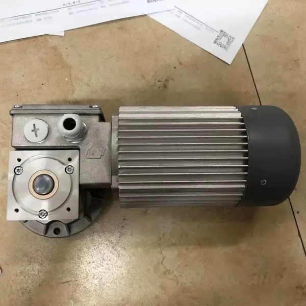 Mini Motor蜗轮齿轮电机XC - 740H7T2可用于塑料橡胶加工业