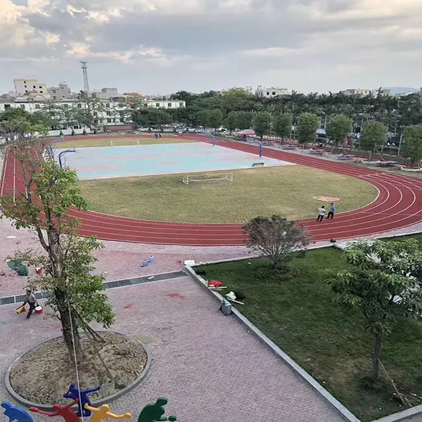 13mm厚徐州塑胶跑道施工厂家,茂名塑胶跑道材料厂家