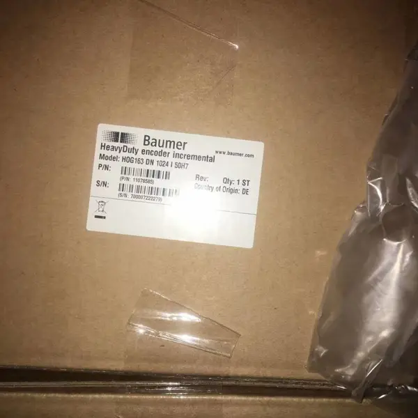 BAUMER编码器 11062237 ITD 23 A 4 Y 2 128 H BX K10SK4 S 14