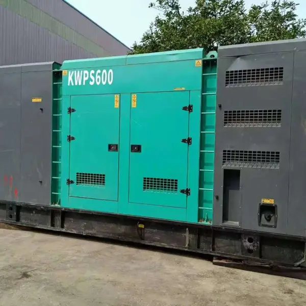 全新华菱汉马500KW发电机租赁维修