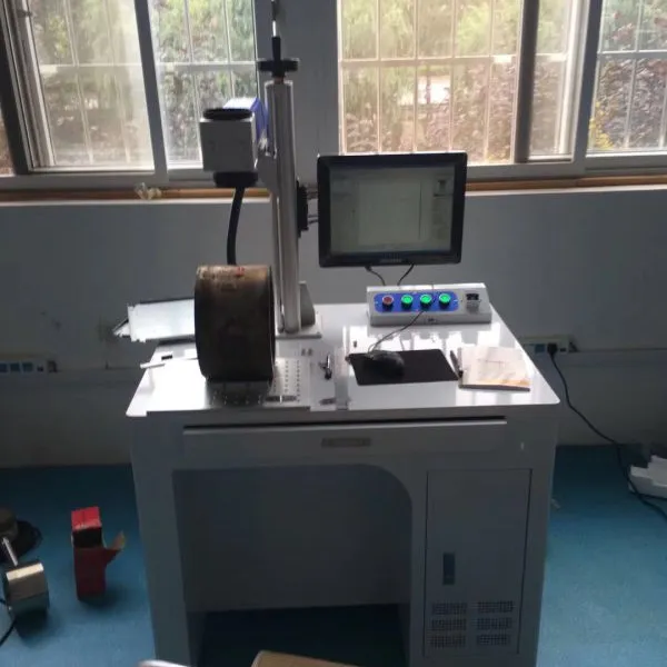 ����������ʽ�뵼�弤����ֻ�Ʒ�ƽ��չ�ü����豸��������