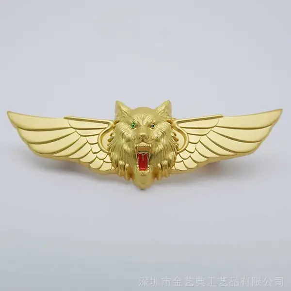 3D立体狼头徽章订制