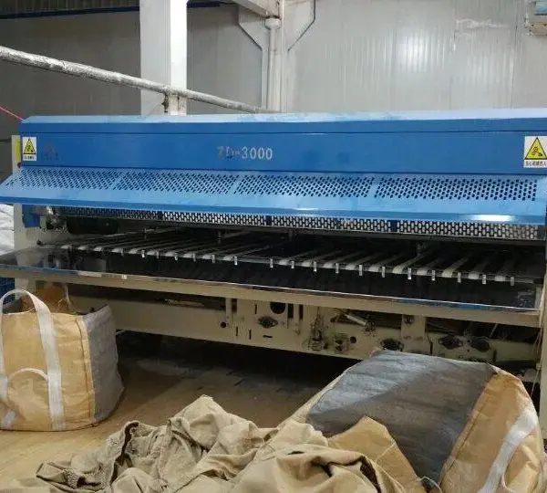 大型宾馆酒店ZD3000-3300床单被套折叠机