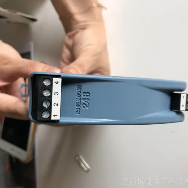罗斯蒙特导轨式温度变送器248RANA