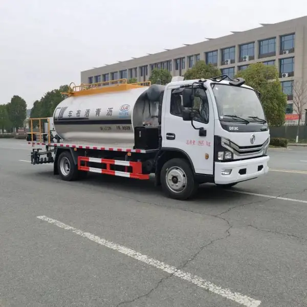 7立方喷洒沥青罐式车 7旽东风多利卡沥青洒布车