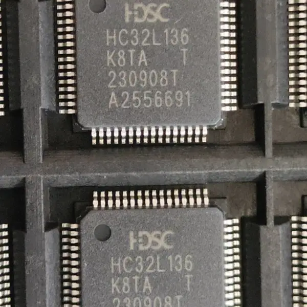 HC32L136K8TA-LQFP64 HC32L136K8TA低功耗 LCD小华单片机代理