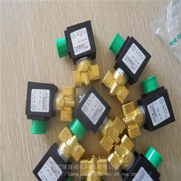 ��***���õ�21WA4KOB130�ȵ���ŷ��ODE