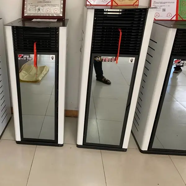 烟台炉具厂生物质颗粒采暖炉,真火壁炉,颗粒取暖炉