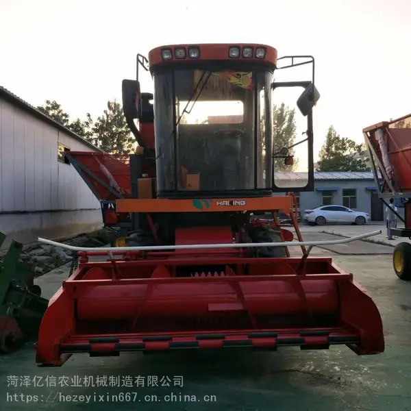青储机生产厂家 小型玉米秸秆青储机 自走式青储机