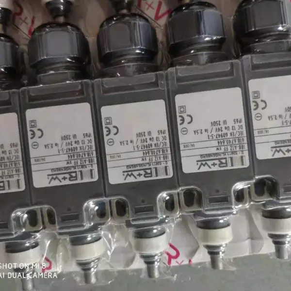CEMB TR-26/1/0/0/0,24VDC,IP65�񶯱�����