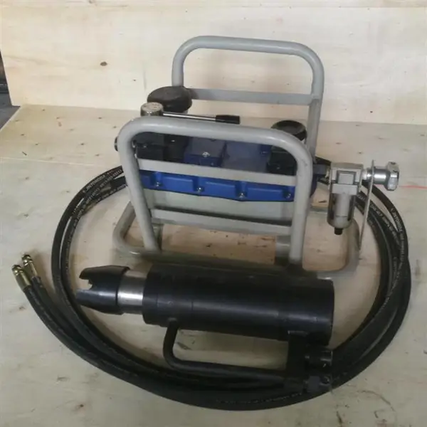 ��ú ���þ���ê�������� ê����ê�� ê��������װ��