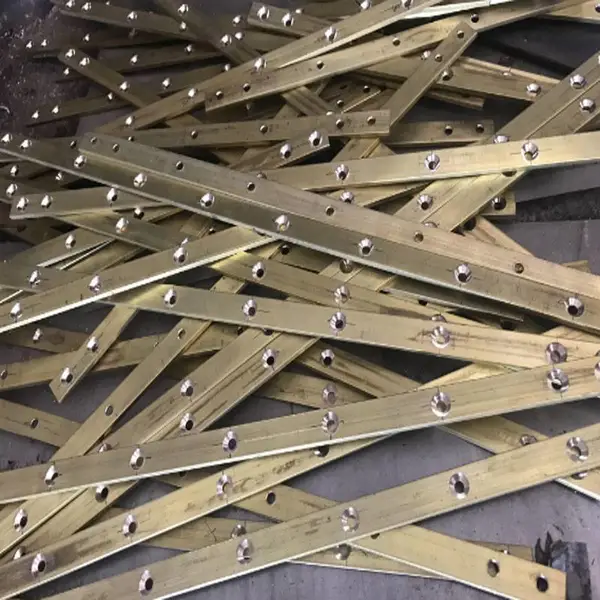 大量库存110平脚插片 PCB带焊接排片 黄铜套 接片端子