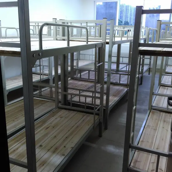 贵港双层铁架床 贵港宿舍铁架床价