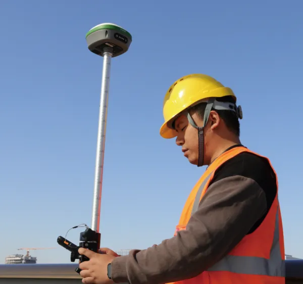 ����R26ȫ�������ǡ����ùߵ� RTK����GNSS/�������ջ�