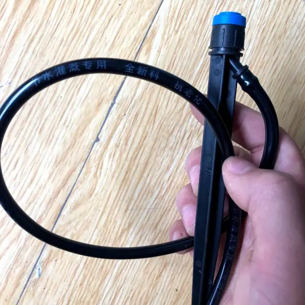 ��ˮ�õ�ͷ�ز�΢�粹��ʽ��ͷ����΢���߲��ý�ˮ��ȹ���