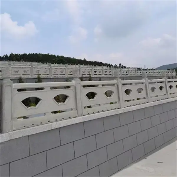 预制水泥仿石栏杆 河道围栏 混凝土鱼塘桥梁护栏围栏 草坪护栏成品