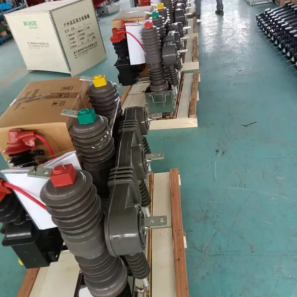 锦坤电气 户外断路器ZW32-12FG/630-25带看门狗智能开关