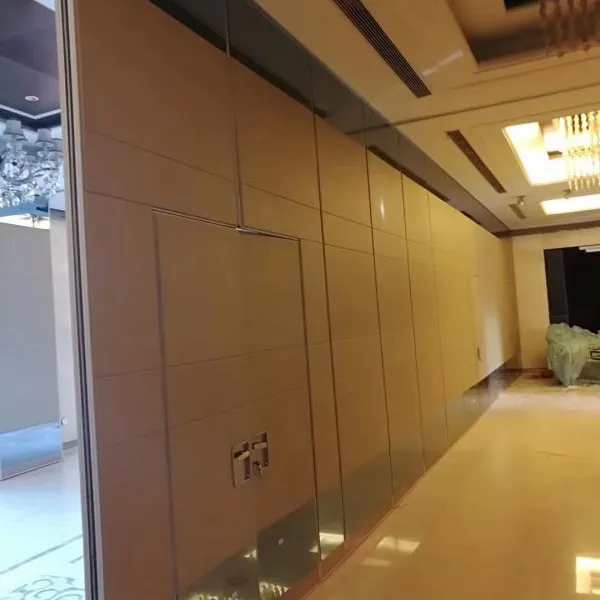 供应木质移动吊趟门 深圳多功能厅移动屏风趟门定做