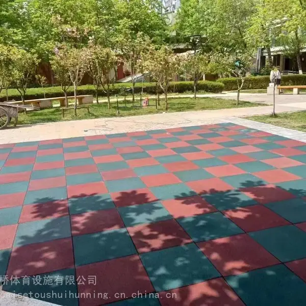 佛山学校健身器材安全地垫铺设 1.5厚橡胶地垫 儿童安全地垫