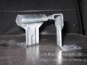 彩钢瓦支架铁瓦支架彩钢瓦配件铁瓦配件厂家