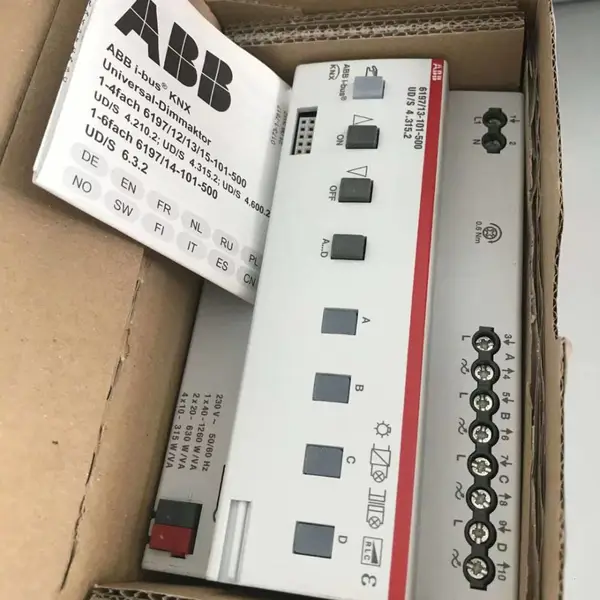 SV/S 30.640.3.1 SV/S 30.320.1.1 FW/S8.2 ABB I-BUS