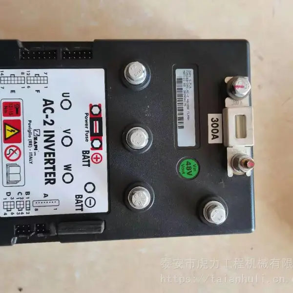 泰安虎力工程机械有限公司 供应萨牌控制器(萨牌电控)