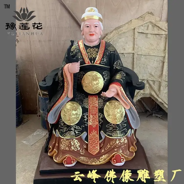 �������� ڤ���ʹ���������� ţͷ������ �ڰ��޳��� ʮ���־�����