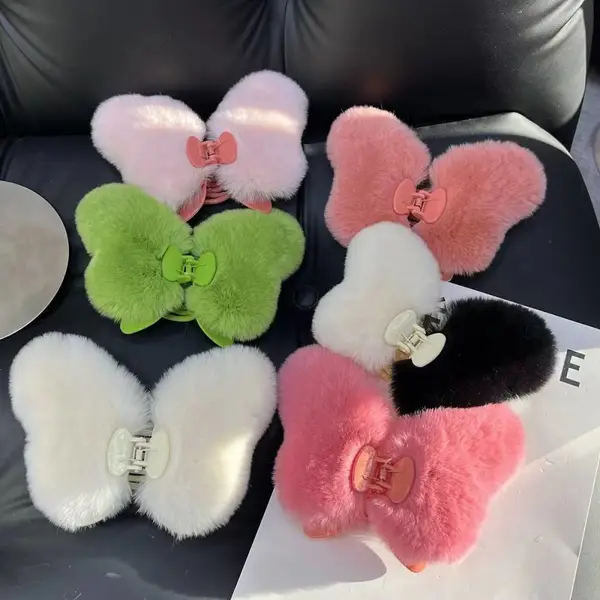 鲨鱼夹超大蝴蝶抓夹女秋冬后脑勺毛毛发夹网红盘发高级感百搭女夹