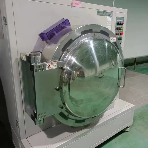 触摸屏脱泡机、手机屏脱泡机、LCD除泡机、液晶屏脱泡机、偏光片脱泡机