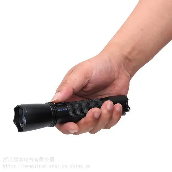 JW7623多功能强光防爆电筒 带充电器 挂绳 DC3.7V 2200mAh