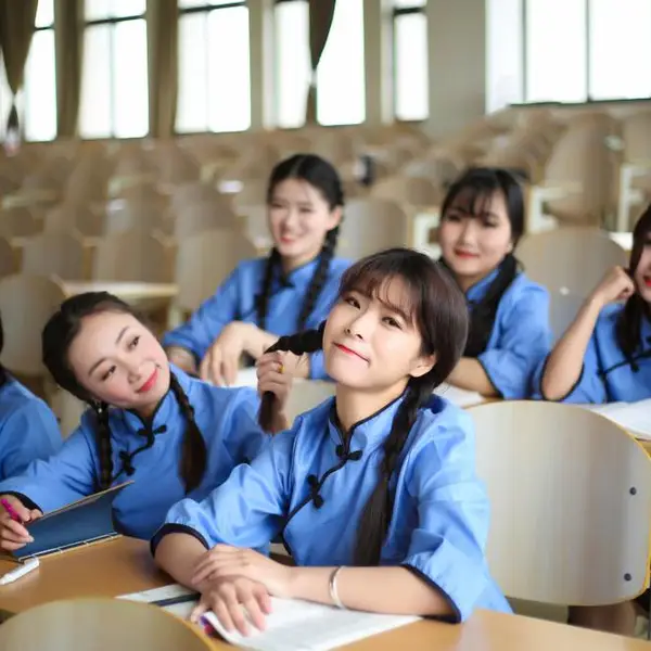 西安硕士服出租、学生学位服、毕业服装、研究生博士导师服租赁