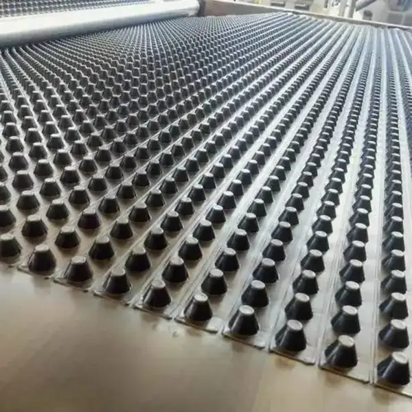 新疆供应排水板,隧道疏水排水板土工布施工工艺